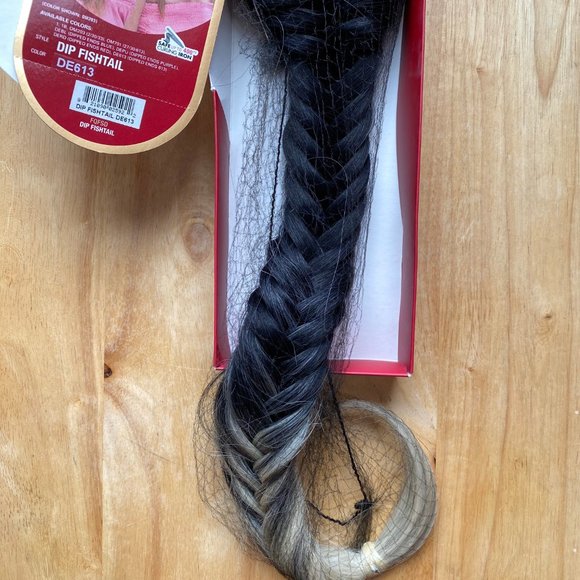 #91 MODEL MODEL DIP FISHTAIL DRAWSTRING PONYTAIL - Picture 6 of 8